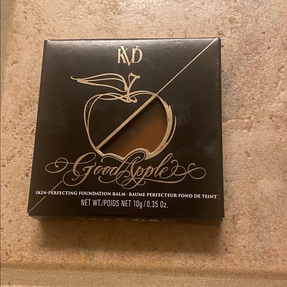 Kvd good Apple balm - deep 084 - Picture 3 of 4